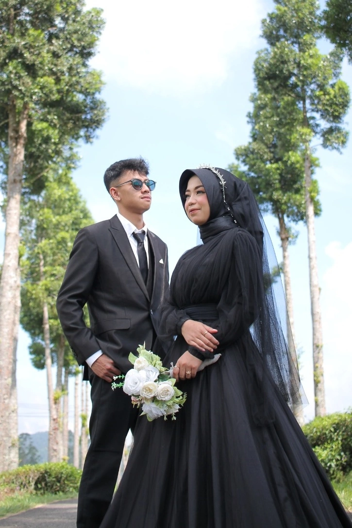 A Bagas & Nisrina 8