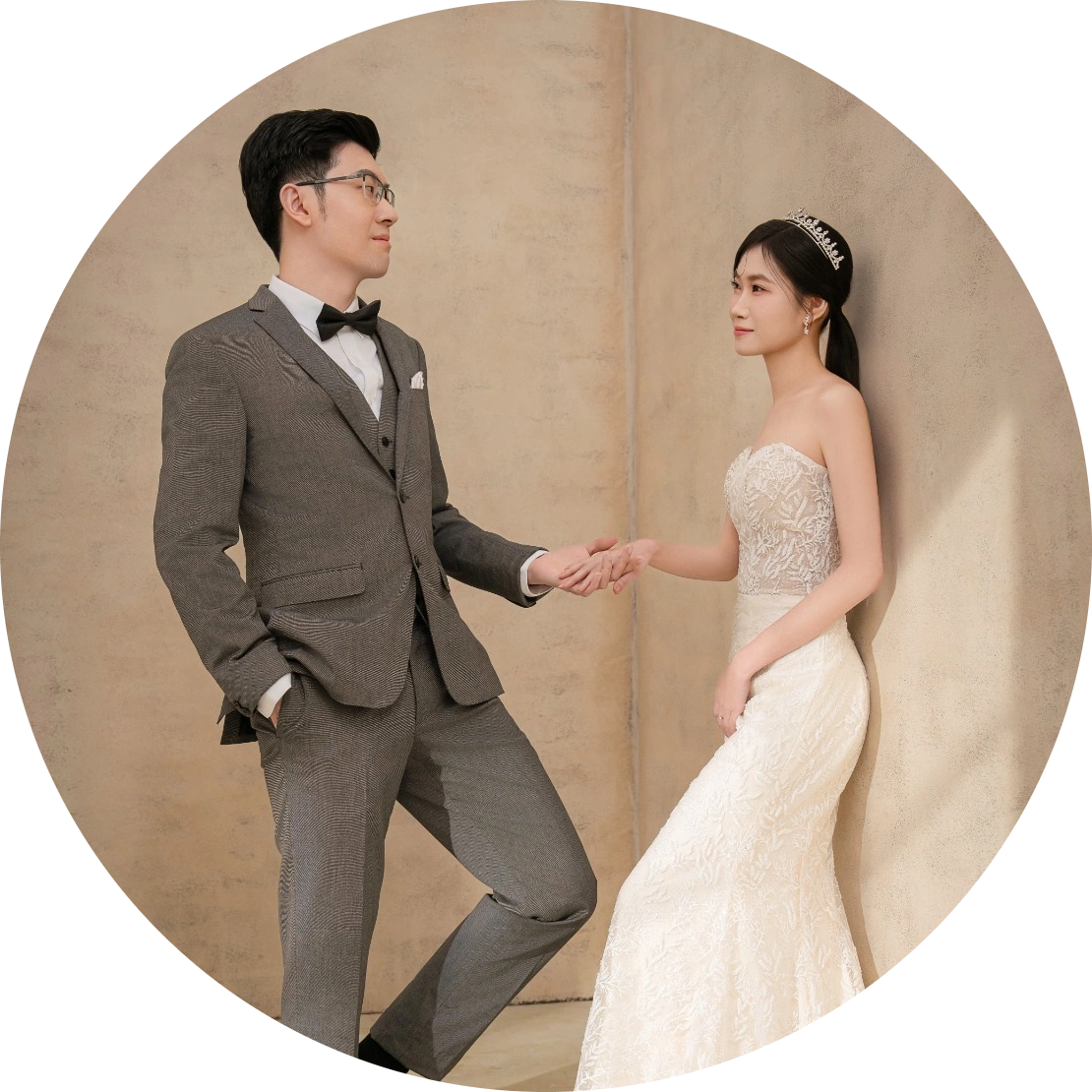 Julian & Silvi 5-modified