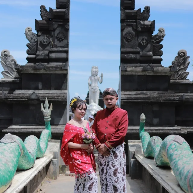Dewi & Dwi 18