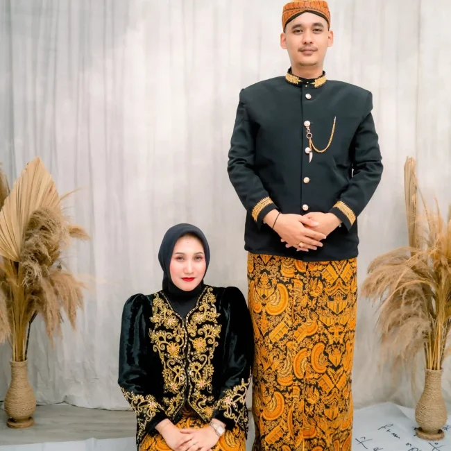 Gita & Candra 1