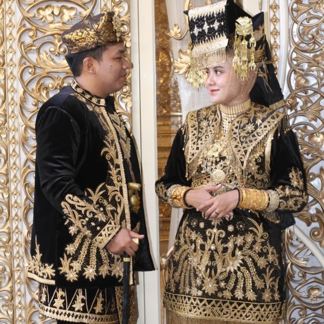 Putri & Anjas 16