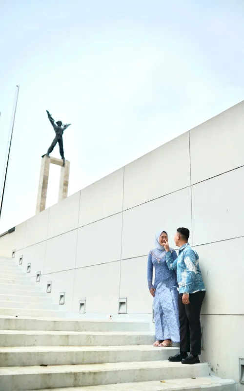 RakhaIndah15a