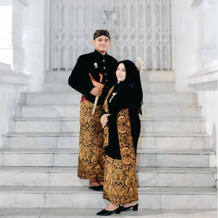 TIWI-RIZKI 6