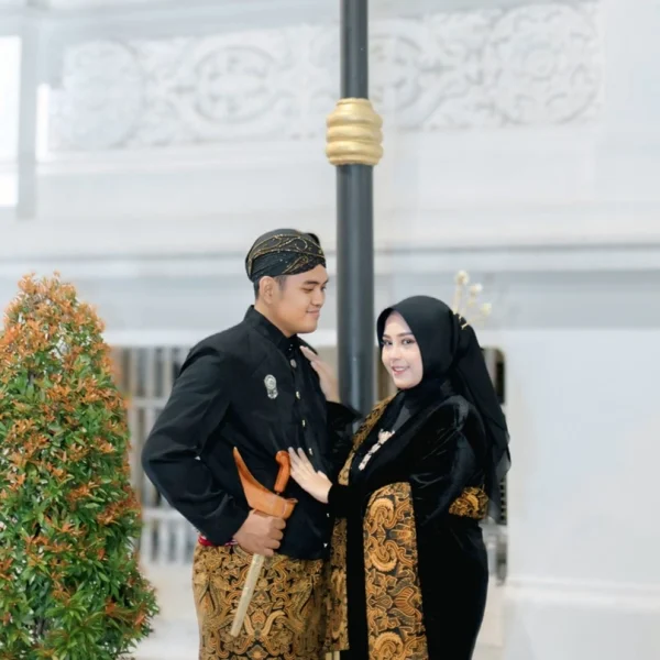 TIWI-RIZKI 9