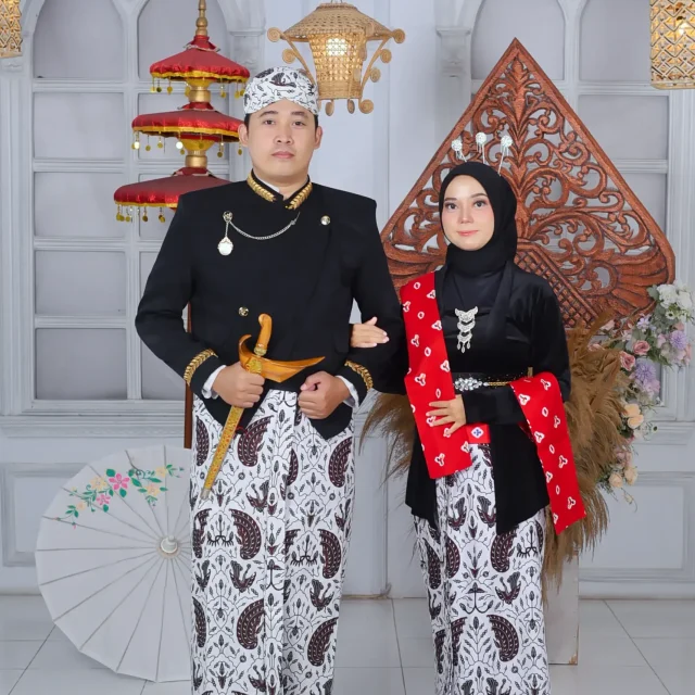 lela-saji-3